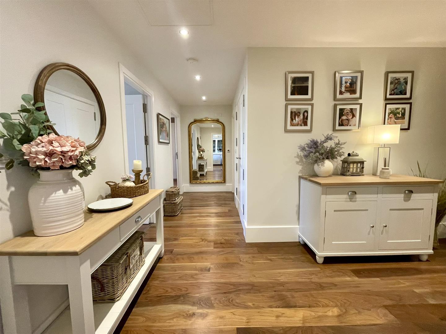 Image of Apartment - 2 Bedrooms - 2 Bathrooms for Sale in Midtown-Gibraltar, Image 6